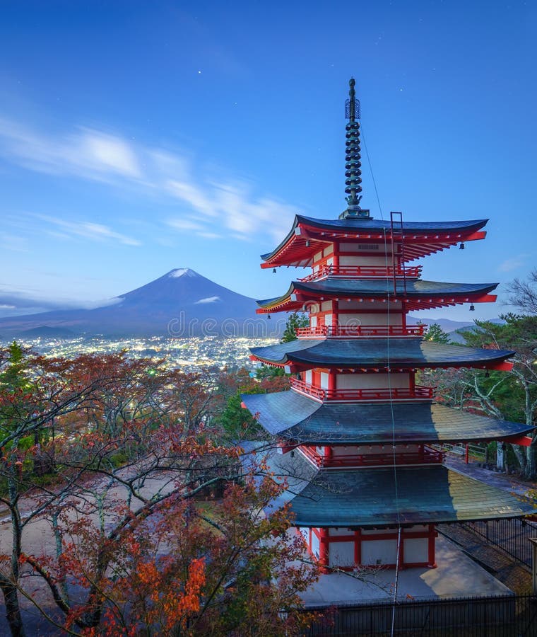 Exploring Chureito Pagoda, Fujiyoshida Japan 2024 3
