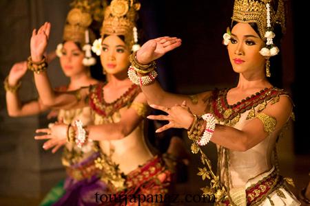 Why you should experience a Khmer Apsara Dance 5